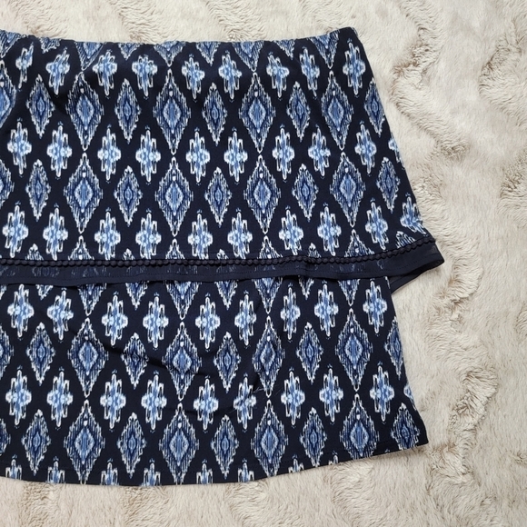 WHBM Blue Diamond Geometric Print Strapless Layered Blouse Size S - Picture 3 of 8